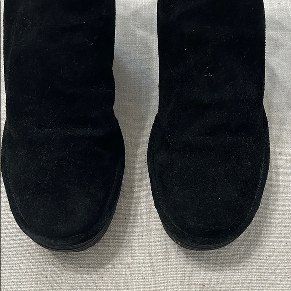 Fly London Boots Women’s 38 Black Suede Yebi Ankle Boot Wedge - Picture 2 of 13